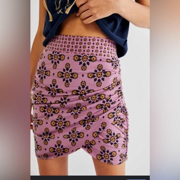 Free Prople she’s something else skirt S - Picture 1 of 10
